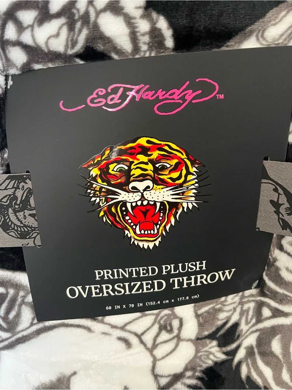 Ed Hardy Black Plush Oversized Throw Blanket with Skull Graphic